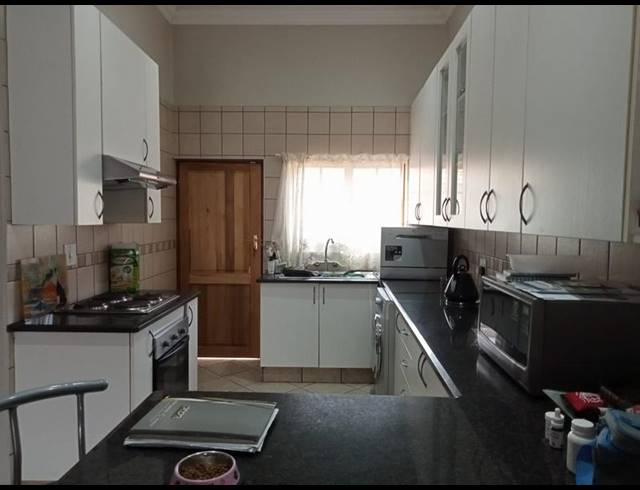 2 BEDROOM PROPERTY TO RENT IN COMET